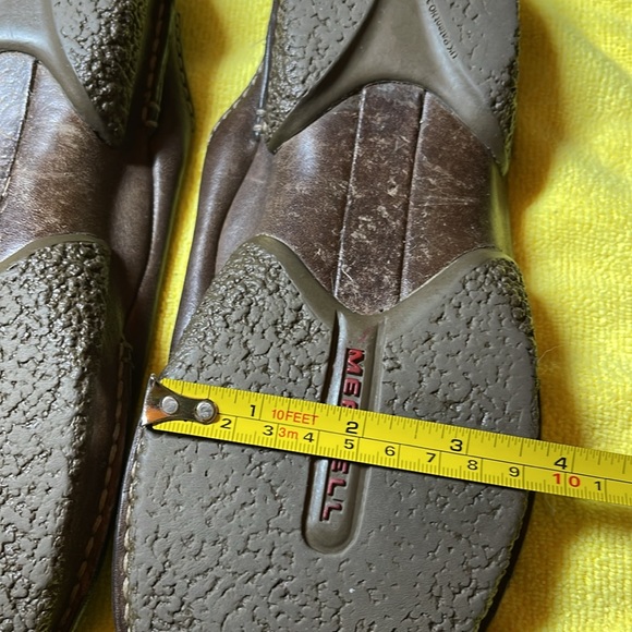 Merrill sandals. Well broke in. Size 7. Brown - Picture 13 of 16